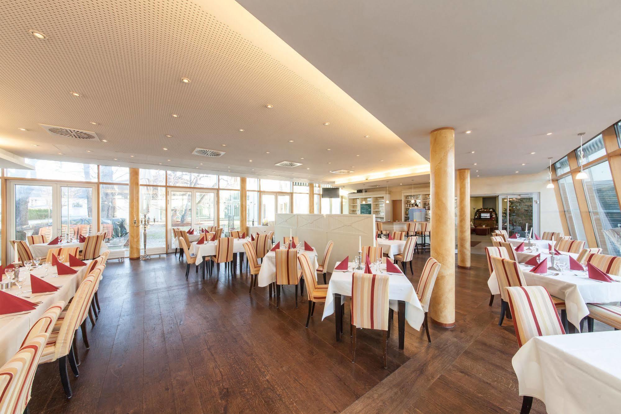 Hotel Seidlhof Гаар Екстер'єр фото